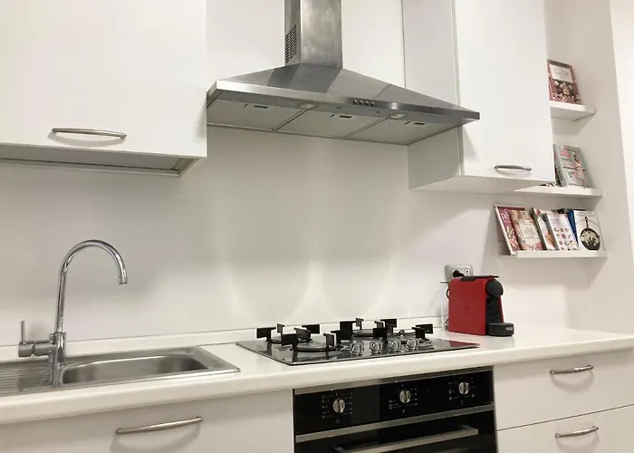 아파트 Un Mare Di Libri - *